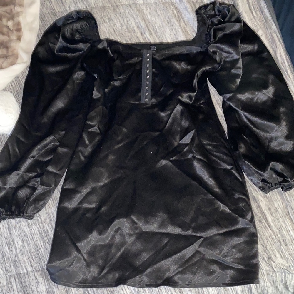 Long Sleeve Black Dress